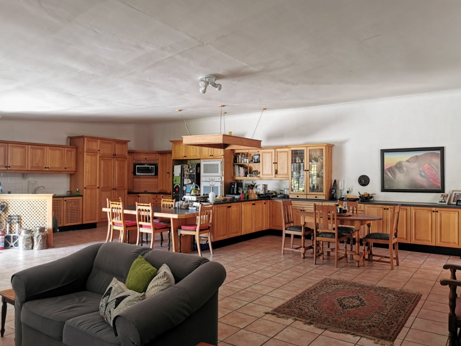 5 Bedroom Property for Sale in Piketberg Western Cape